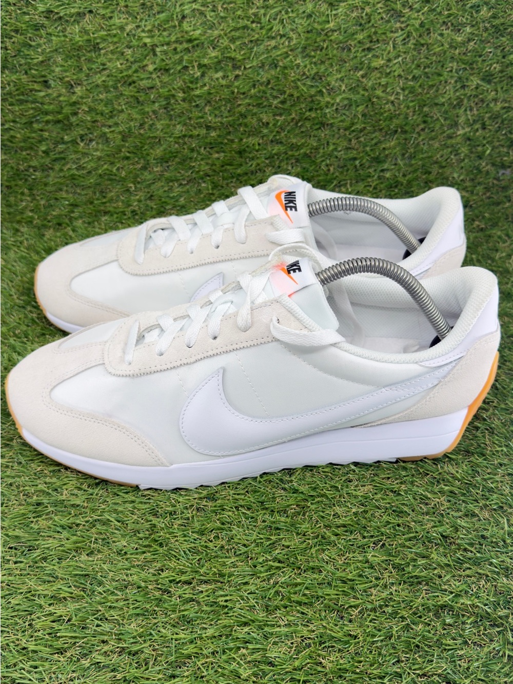 Nike Pacific Shoes White Gum Sneakers Retro OG HM4771-103 Women's Size 10